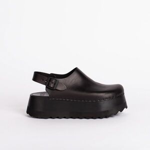 Bryr Tegan Chonk Clog in Moto Black, Size 11